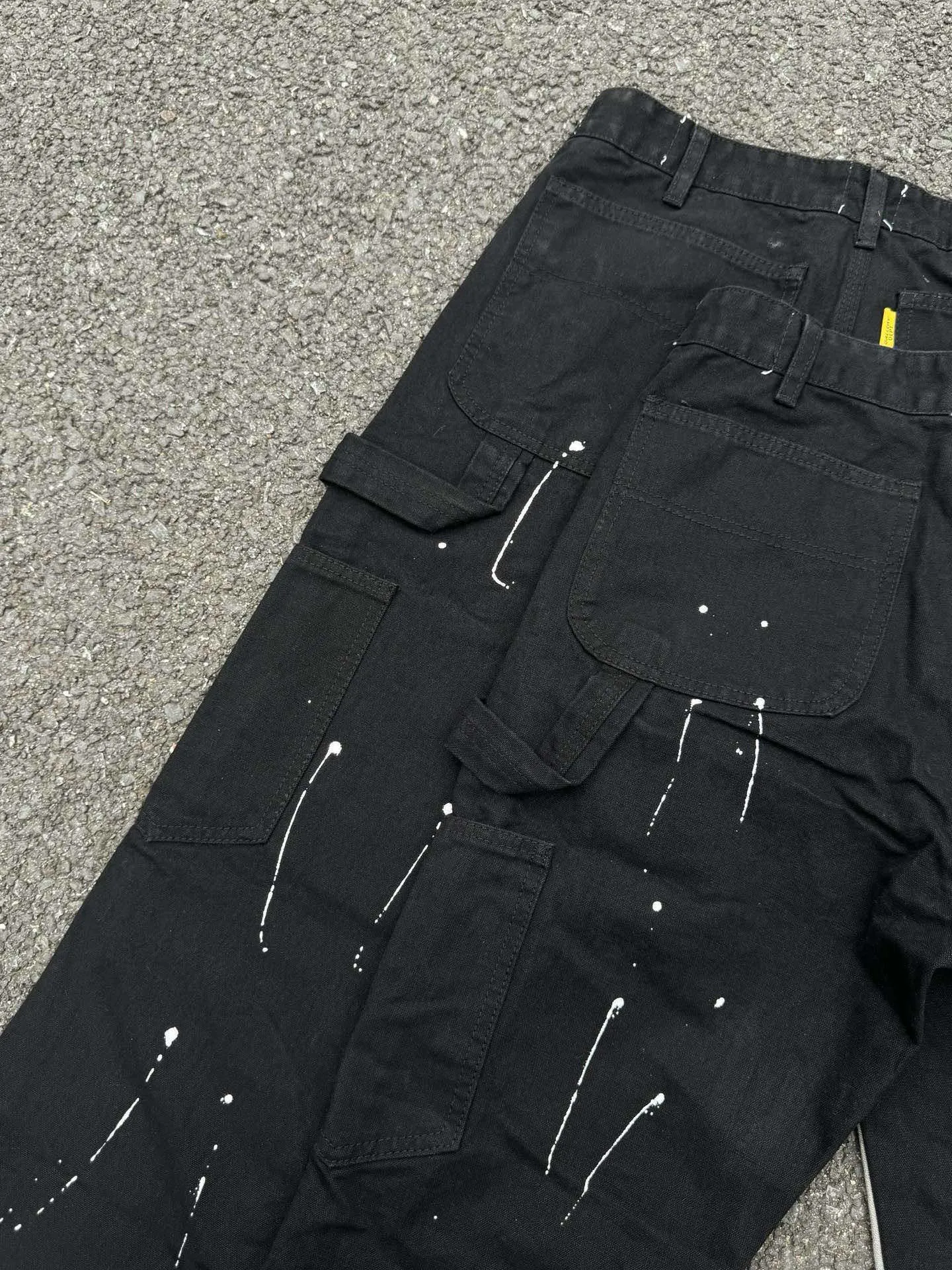 -Size upper body P220#G33 GALLERY DEPT. Spliced ​​washed retro jeans for men and women, high street splash-ink pants, micro-flared casual trousers, trendy couple, same style. Color: black. Size: S-XXL (corresponding to 28-36)